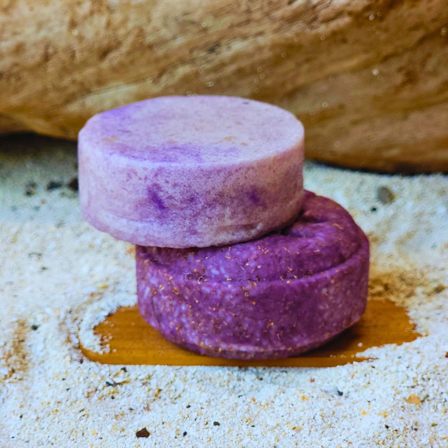 LUZ VIOLETA Shampoo sólido matizante para cabellos rubios y canas