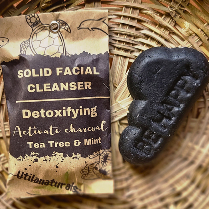 🖤Activated Charcoal Facial Cleanser- DETOX